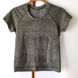 Lululemon Swiftly Speed Short Sleeve Crop Heathered Everglades Field Green